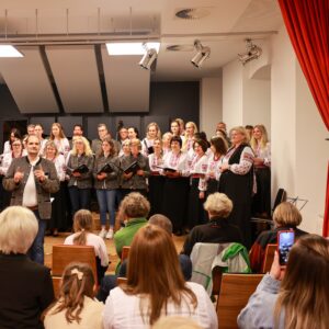 Gesangsverein Drosendorf und der ukrainische Chor Chervona Kalyna gemeinsam