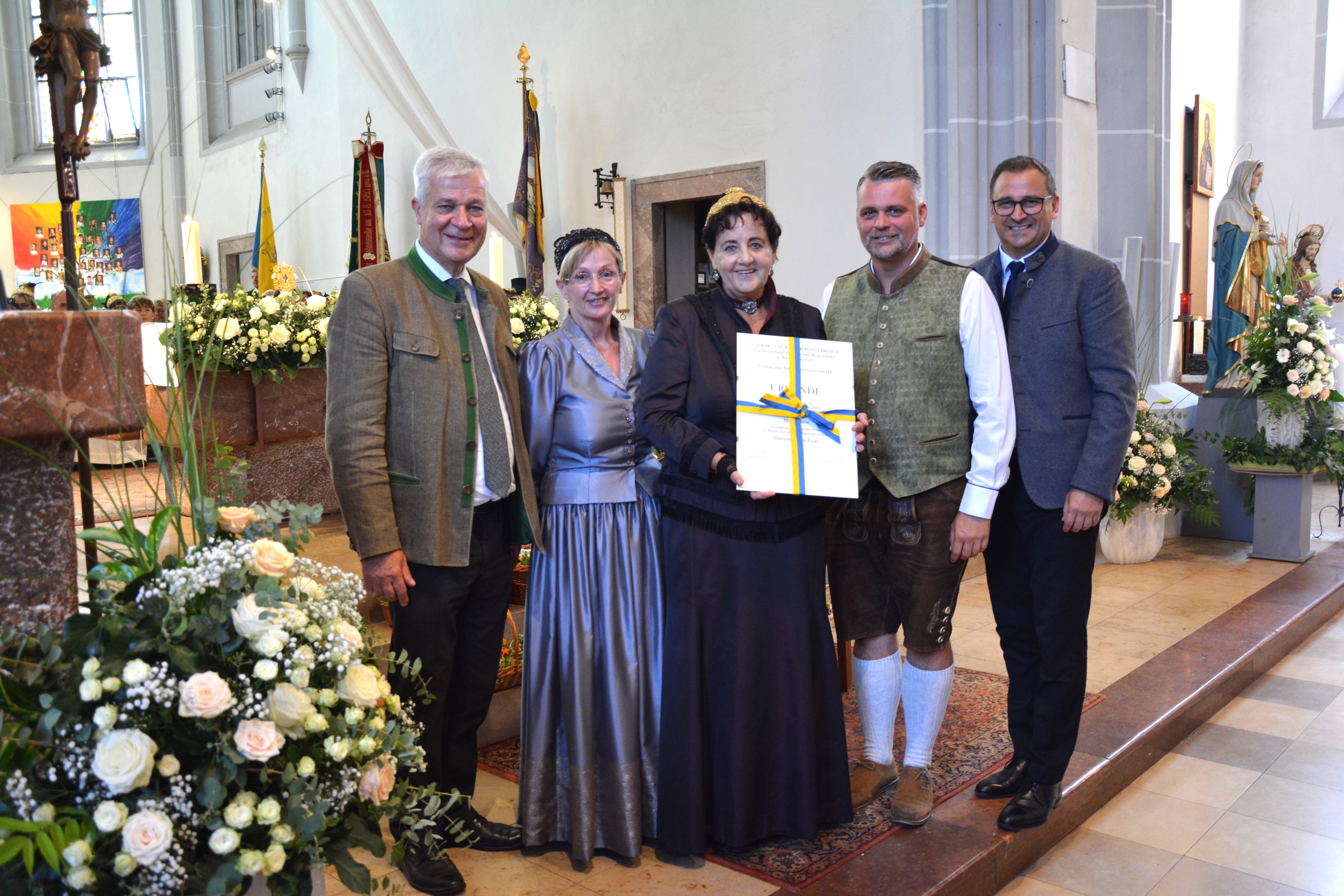 Maria Sturm wurde mit dem Ehrenzeichen der Volkskultur in Gold ausgezeichnet