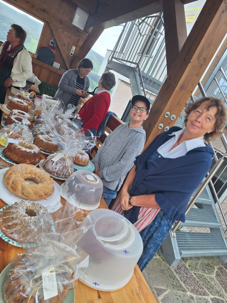 Dirndlgwandsonntag in Toberstetten bei Neuhofen