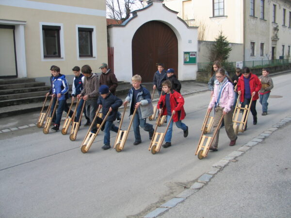 Ratscherkinder in Radlbrunn 2008