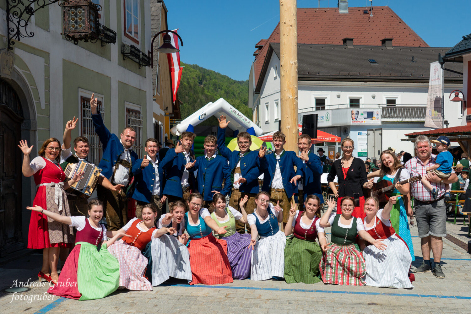 Volkstanzgruppe Hollenstein